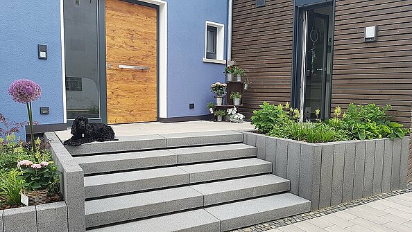 Sanierung Eingang & Treppe Sanierung Eingang & Treppe